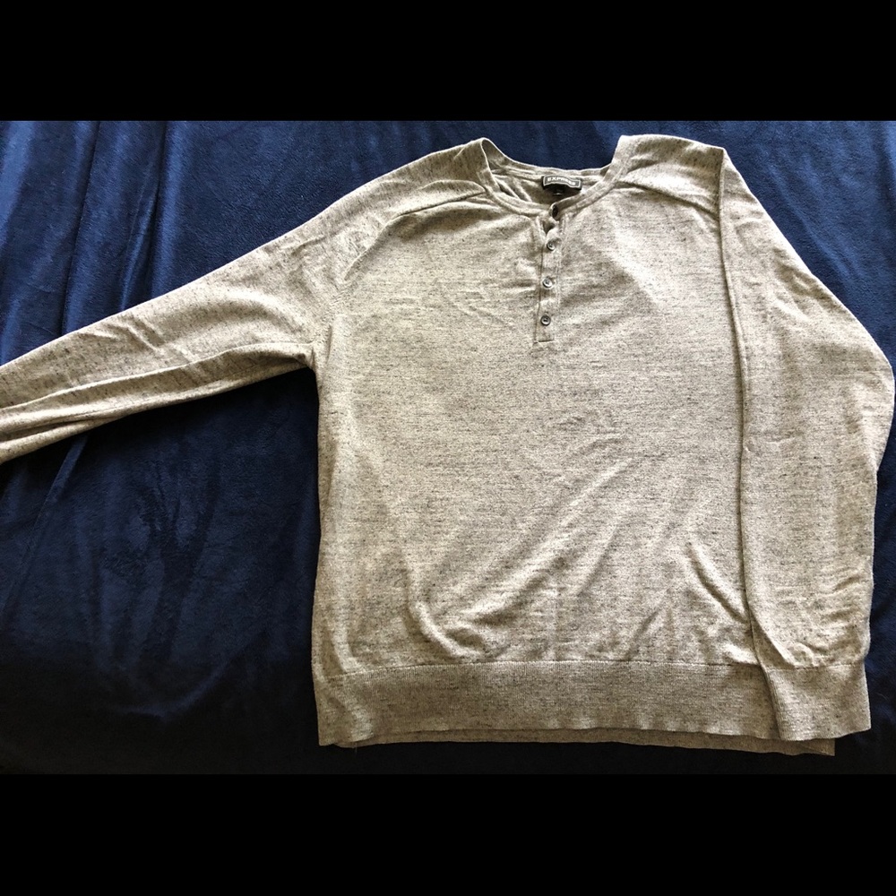 Express Long sleeve XL (fits like L)